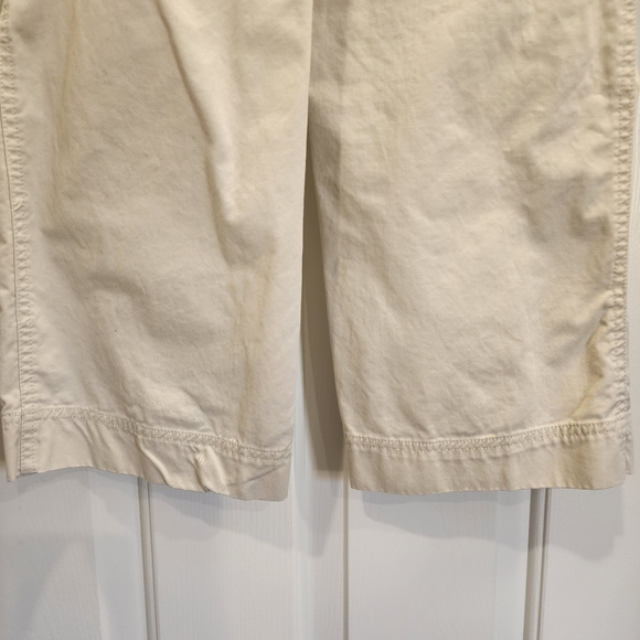 Abercrombie & Fitch Relaxed Cargo Pant, Size 4 Short,/27, Cream - Picture 7 of 10